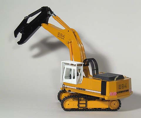 Leihbar R 985 Baumaschinen-Modelle.net - My collection - Liebherr R 984 B with Scrap ...
